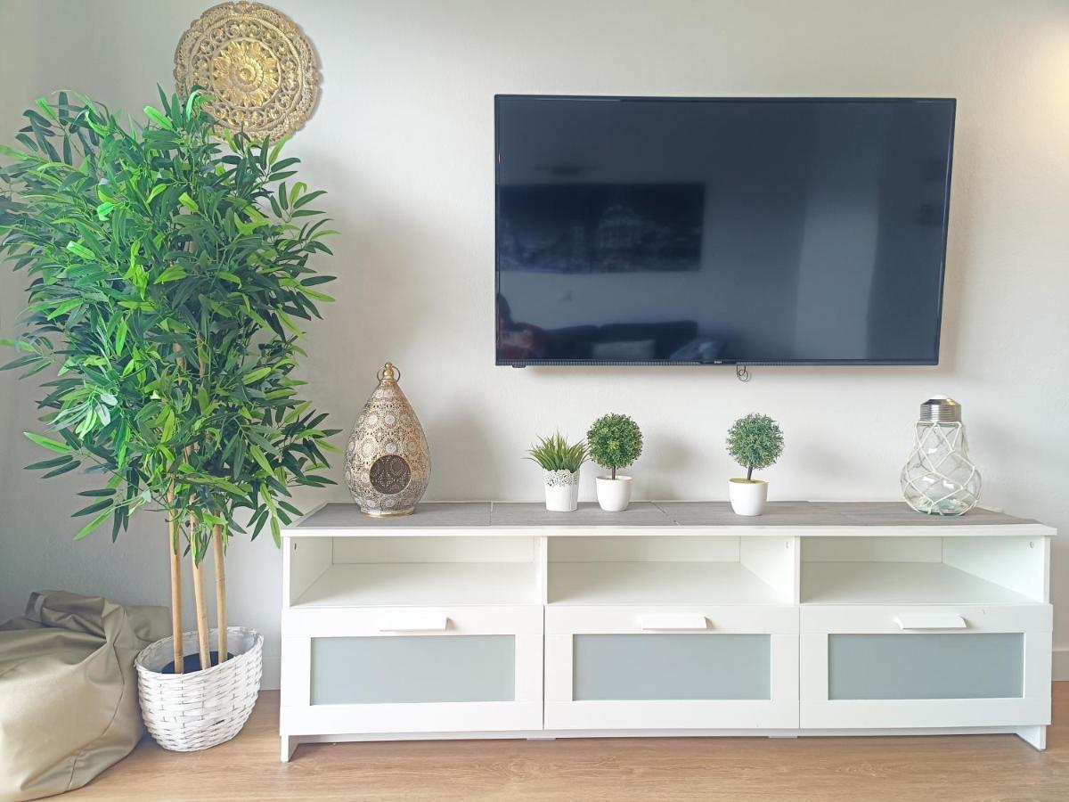 Vive Benal Beach Apartamento 127 Con Parque Acuatico 베날마데나코스타 외부 사진